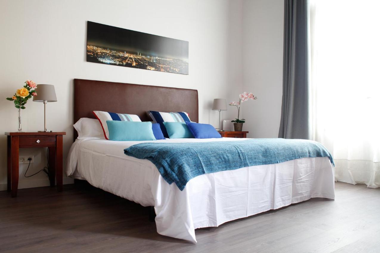 Colom Apartments バルセロナ エクステリア 写真